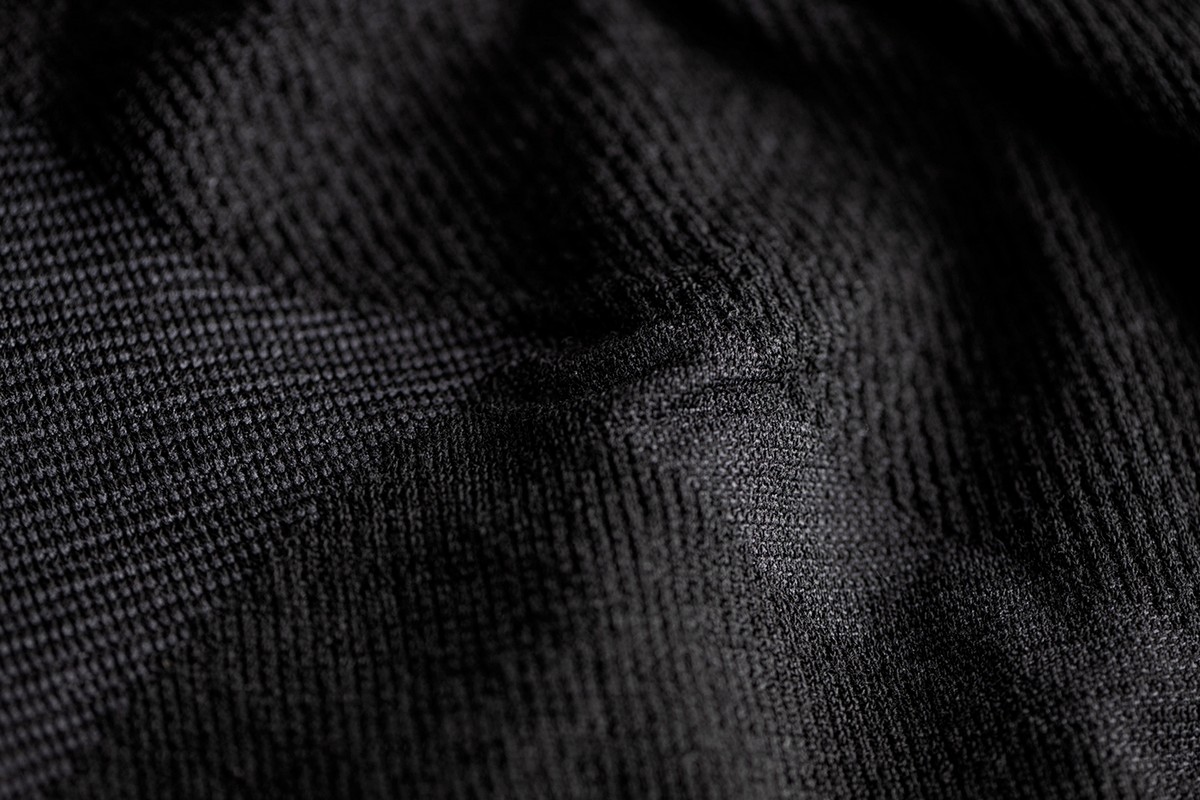 clawgear-spodnie-termoaktywne-merino-seamless-black-wlasciwosci